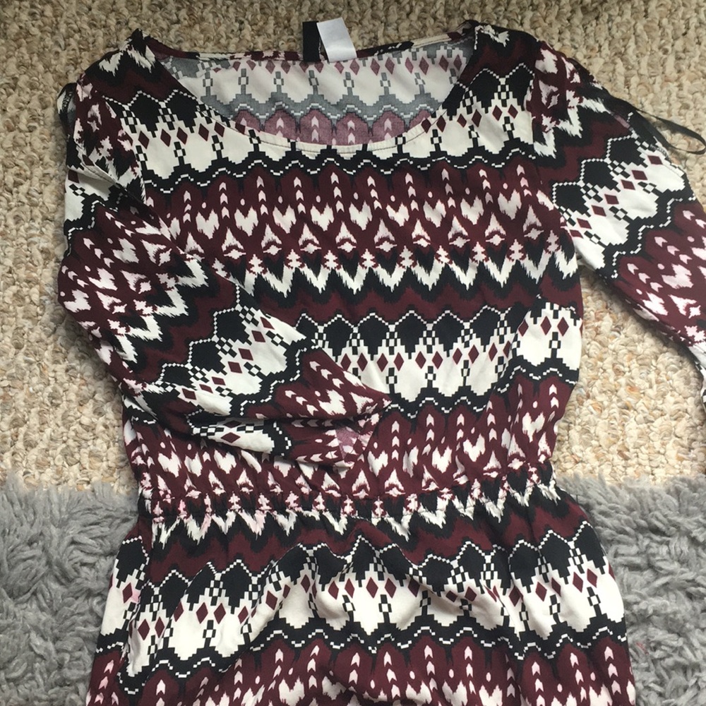 Patterned Dress - Picture 2 of 2